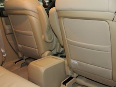2010款 2.4L 自动 四驱豪华版 5座
