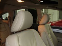 2010款 2.4L 自动 四驱豪华版 5座