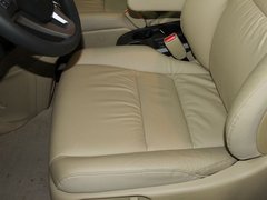 2010款 2.4L 自动 四驱豪华版 5座