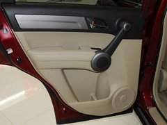 2010款 2.4L 自动 四驱豪华版 5座