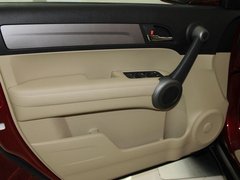 2010款 2.4L 自动 四驱豪华版 5座