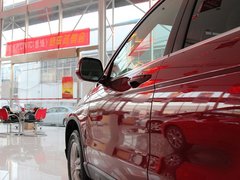 2010款 2.4L 自动 四驱豪华版 5座