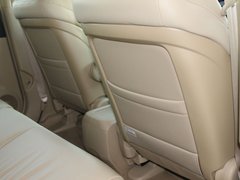 2010款 2.4L 自动 四驱豪华版 5座