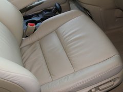 2010款 2.4L 自动 四驱豪华版 5座