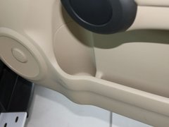 2010款 2.4L 自动 四驱豪华版 5座
