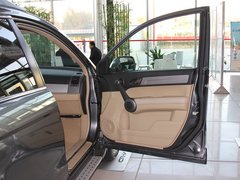 2010款 2.4L 自动 四驱豪华版 5座
