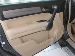2010款 2.4L 自动 四驱豪华版 5座