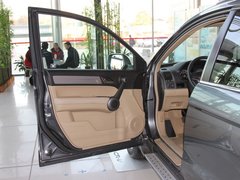 2010款 2.4L 自动 四驱豪华版 5座