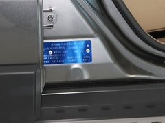 2010款 2.4L 自动 四驱豪华版 5座