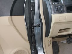 2010款 2.4L 自动 四驱豪华版 5座
