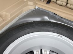 2010款 2.4L 自动 四驱豪华版 5座
