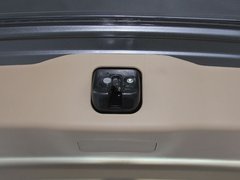 2010款 2.4L 自动 四驱豪华版 5座