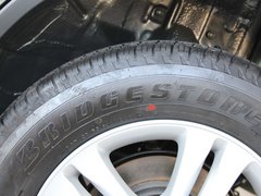 2010款 2.4L 自动 四驱豪华版 5座