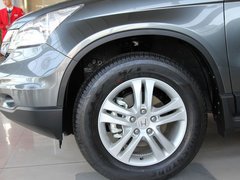 2010款 2.4L 自动 四驱豪华版 5座