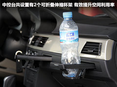 2010款 320i 2.0L 豪华型