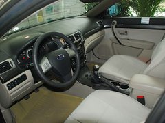 2010款 奔腾B70 2.0L MT 时尚型