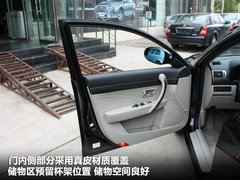 2010款 2.0L 自动 时尚型
