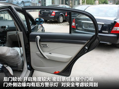 2010款 2.0L 自动 时尚型