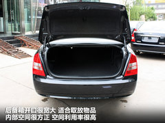 2010款 2.0L 自动 时尚型