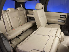 2010款 5.7L 自动 白金版 7座