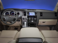 2010款 5.7L 自动 白金版 7座