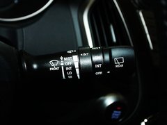 2010款 2.0L 自動 2WD精英版 GLS 5座