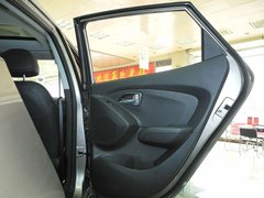 2010款 2.0L 自动 2WD精英版 GLS 5座