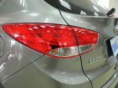 2010款 2.0L 自动 2WD精英版 GLS 5座