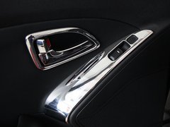 现代ix35 2010款 2.0L 自动 2WD精英版 GLS 5座