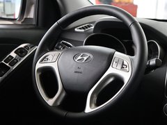 现代ix35 2010款 2.0L 自动 2WD精英版 GLS 5座