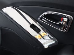 现代ix35 2010款 2.0L 自动 2WD精英版 GLS 5座