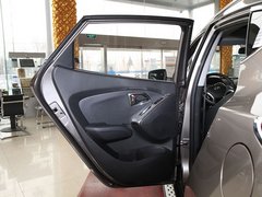 2010款 2.0L 自动 2WD精英版 GLS 5座
