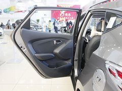 2010款 2.0L 自动 4WD尊贵版 GLS 5座