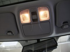 2010款 2.0L 自动 4WD尊贵版 GLS 5座