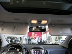 2010款 2.0L 自动 4WD尊贵版 GLS 5座