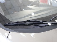 2010款 2.0L 自动 4WD尊贵版 GLS 5座