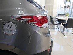 2010款 2.0L 自动 4WD尊贵版 GLS 5座