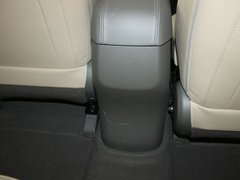 2010款 2.4GLS 自动 2WD尊贵版 5座