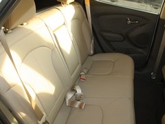 2010款 2.4GLS 自动 2WD尊贵版 5座