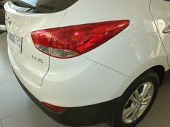 2010款 2.4GLS 自动 2WD尊贵版 5座