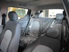 2010款 1.0L 手动 舒适型