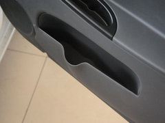 2010款 1.0L 手动 舒适型