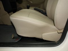 2010款 1.6L 手动 前卫型