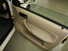 2010款 1.6L 手动 前卫型