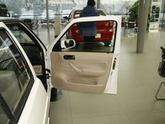2010款 1.6L 手动 前卫型