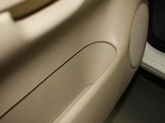 2010款 1.6L 手动 前卫型