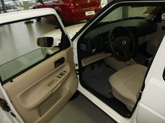 2010款 1.6L 手动 前卫型