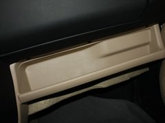 2010款 1.6L 手动 前卫型