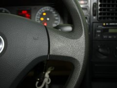 2010款 1.6L 手动 前卫型