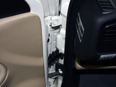 2010款 1.6L 手动 前卫型